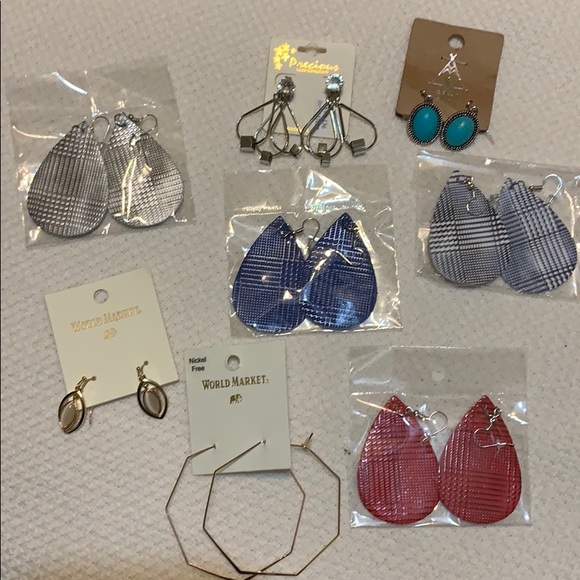 Jewelry - Wardrobe of new earrings